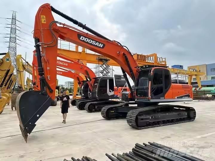 Doosan DX300LC-9C Bageri gusjeničari
