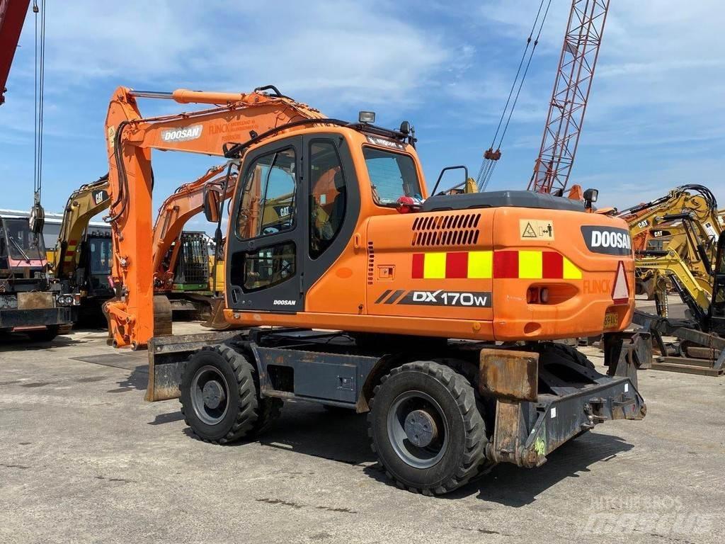 Doosan DX170W NVT Bageri na kotačima