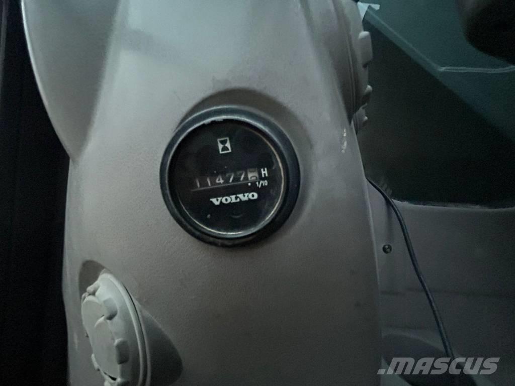 Volvo ECR 235 Bageri gusjeničari