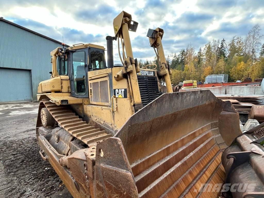 CAT D 8 N Buldožeri gusjeničari