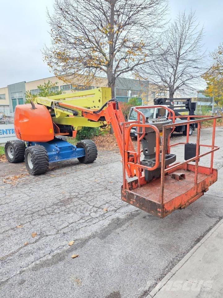 JLG 450 AJ Zglobne podizne platforme