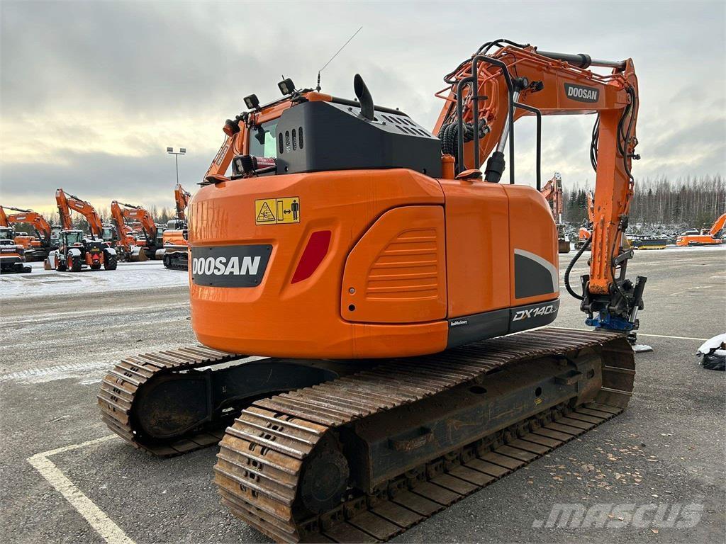 Doosan DX140LCR-5 Bageri gusjeničari