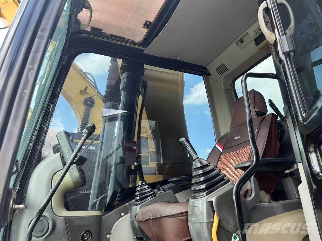 CAT 323DL Bageri gusjeničari