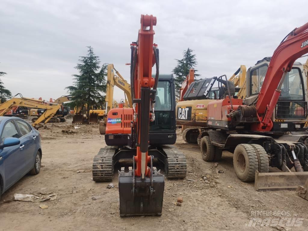 Doosan DX 60 Mini bageri <7t