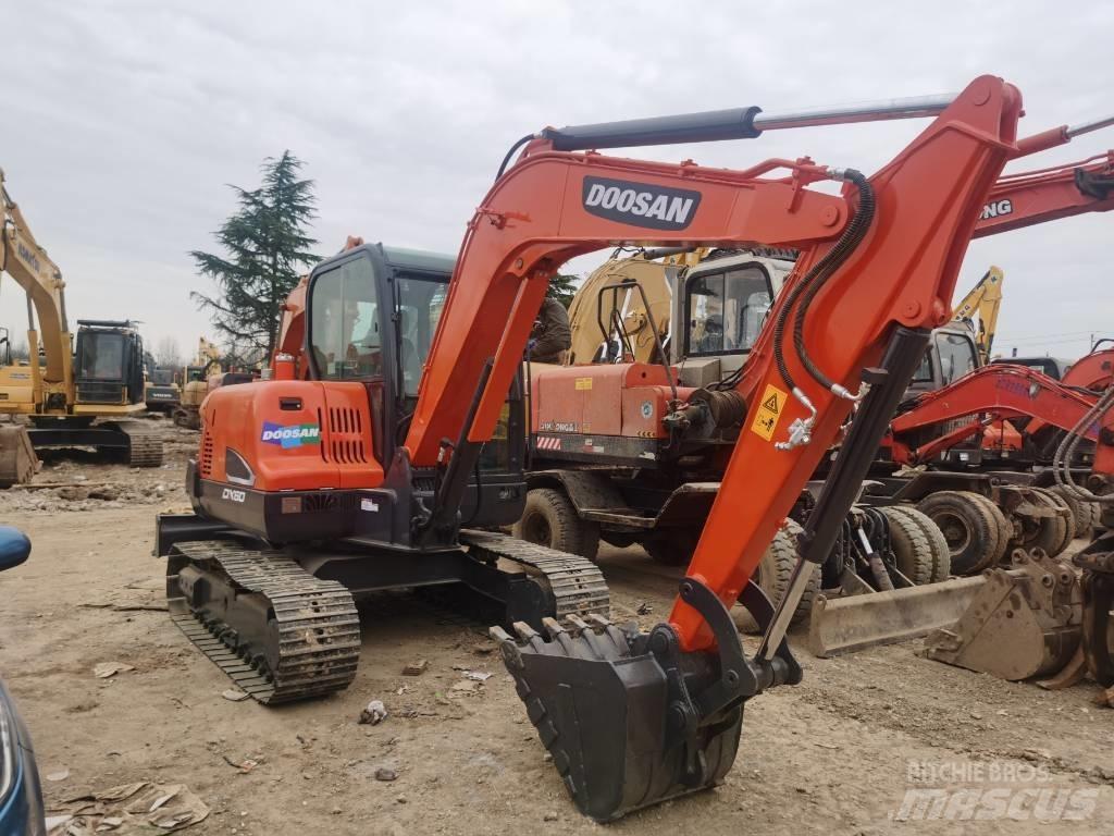 Doosan DX 60 Mini bageri <7t