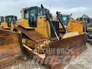 CAT D 6 T LGP Buldožeri gusjeničari