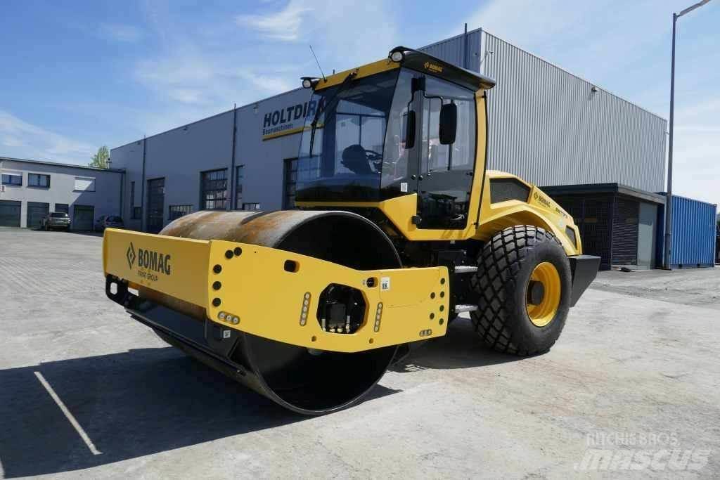 Bomag BW 213 D-5 Kompaktori zemlje