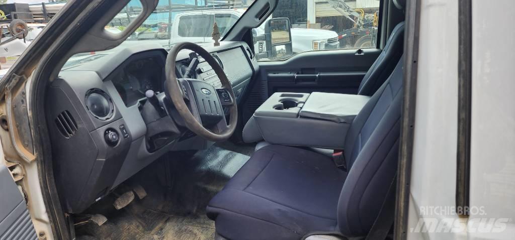 Ford F 450 XL SD Kiperi