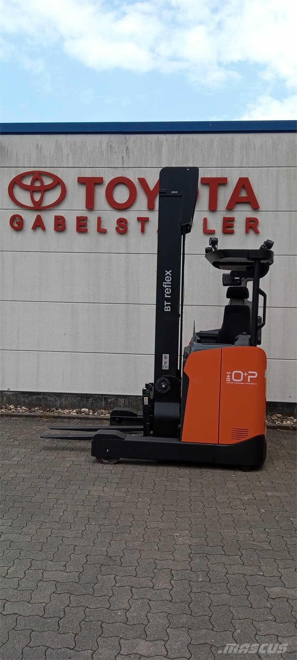 Toyota RRE 160H Viličari sa pomičnim stupom