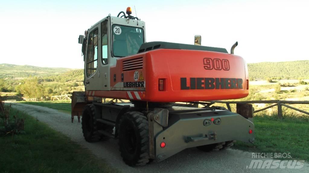 Liebherr A 900 C Bageri na kotačima