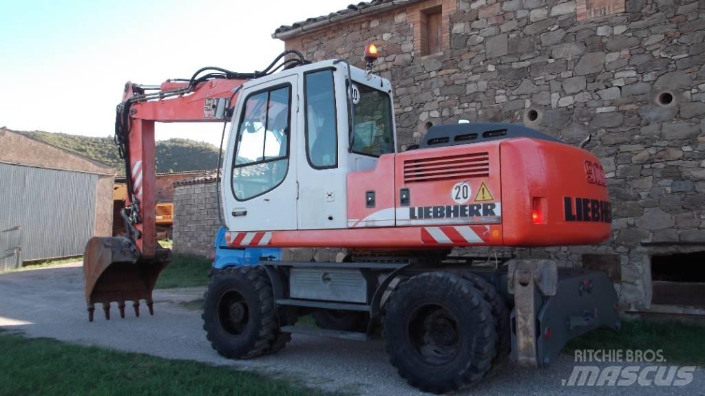 Liebherr A 900 C Bageri na kotačima