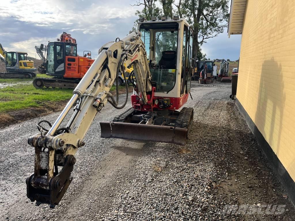 Takeuchi TB 225 Mini bageri <7t