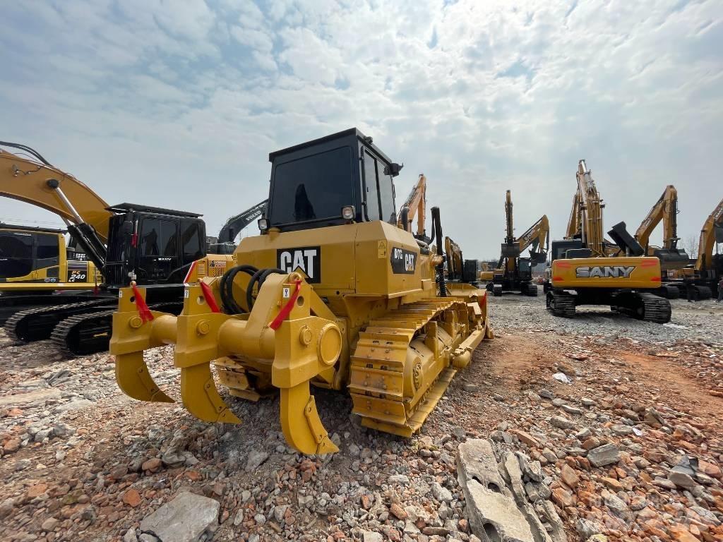 CAT D 7 G Bageri gusjeničari