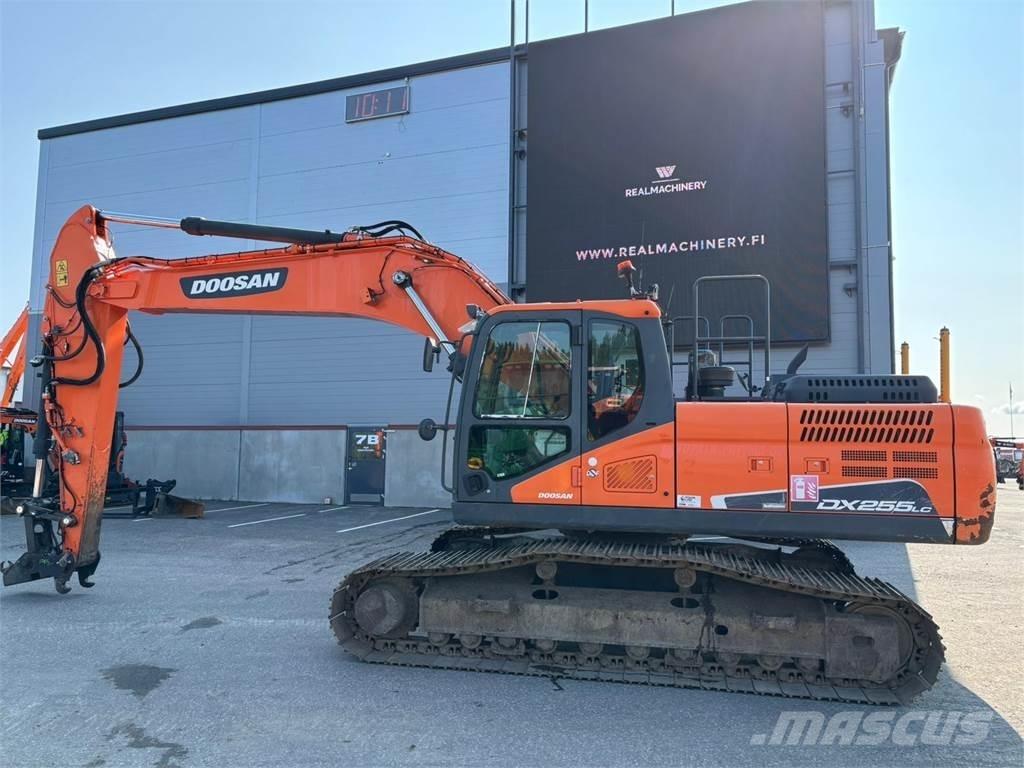 Doosan DX255LC-5 Bageri gusjeničari