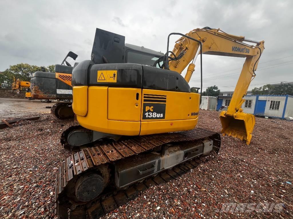 Komatsu PC 138 US Bageri gusjeničari