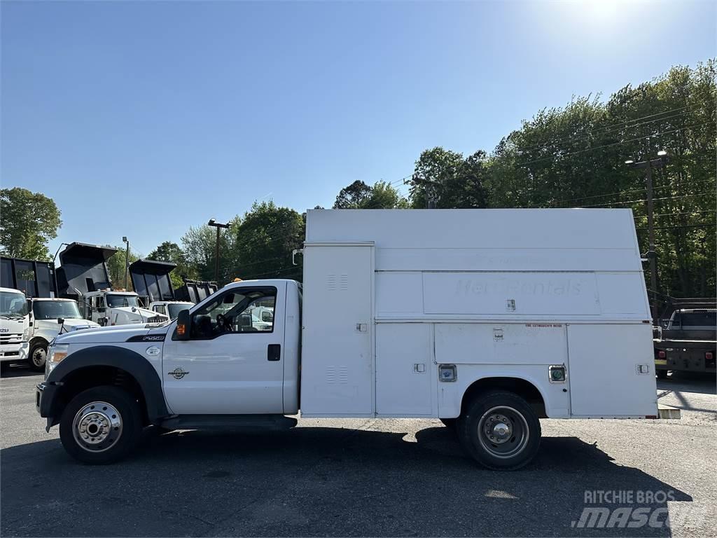 Ford F550 Komunalna vozila