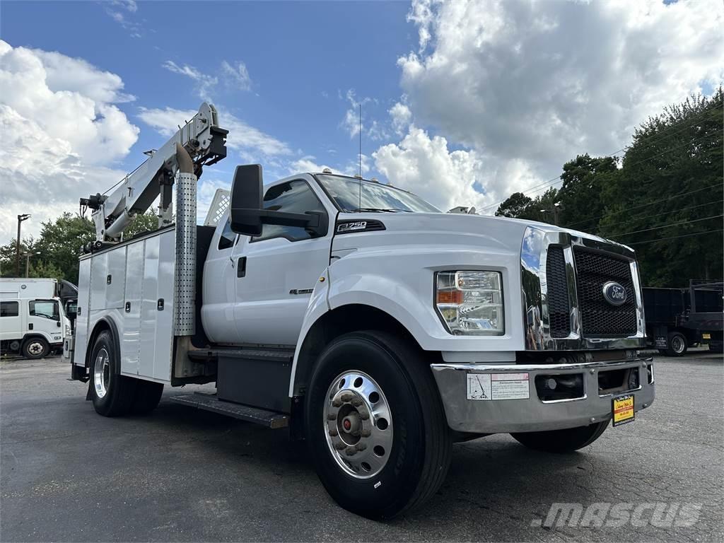 Ford F750 Komunalna vozila