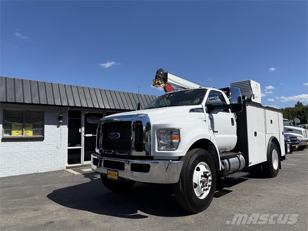 Ford F750 Komunalna vozila