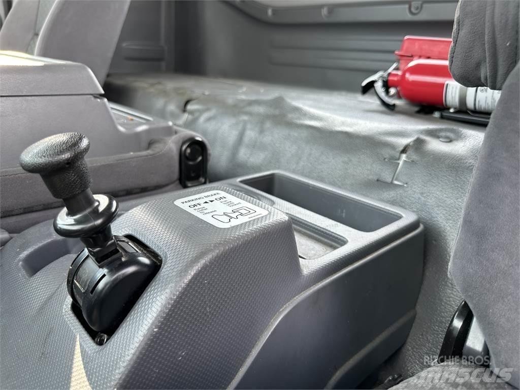 Isuzu FTR Ostali kamioni