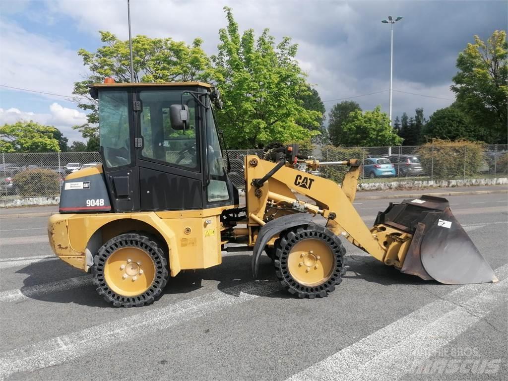 CAT 904B Ostala oprema za utovarivanje i kopanje