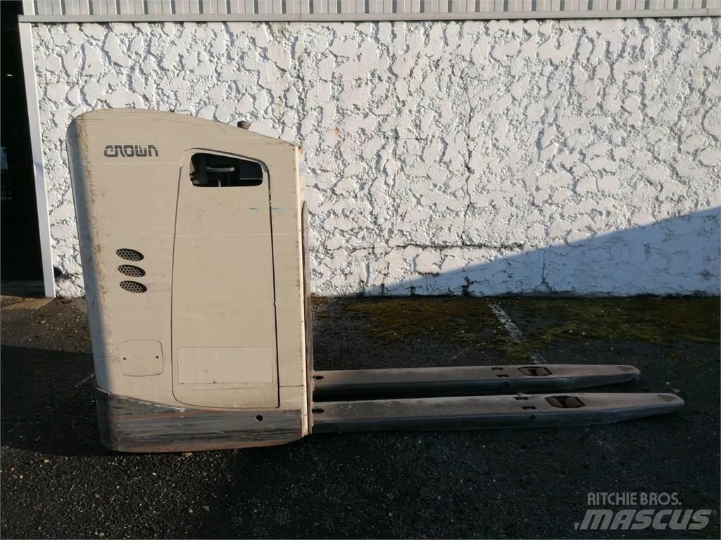 Crown RT4000 Samopogonski ručni viličari