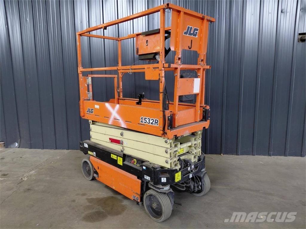 JLG 1532R Škaraste platforme