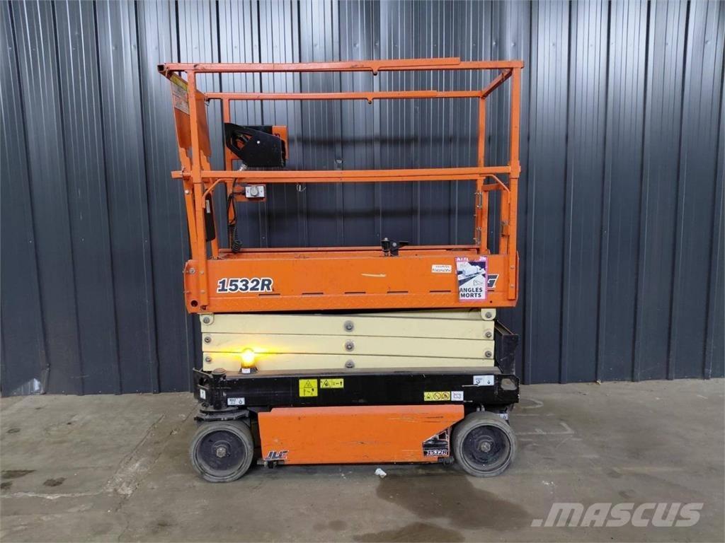 JLG 1532R Škaraste platforme