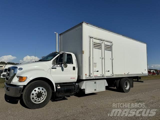Ford F750 Strojevi za rezanje otpada