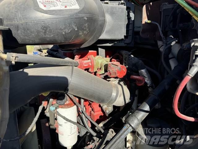 Ford F750 Strojevi za rezanje otpada