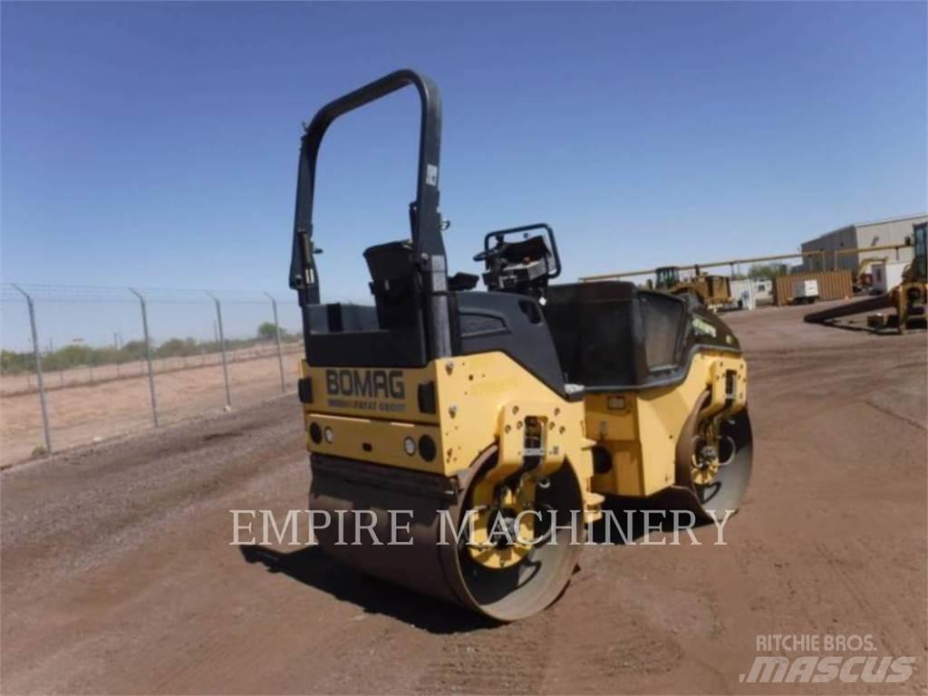 Bomag BW135 AD-5 Valjci sa dvojnim bubnjem