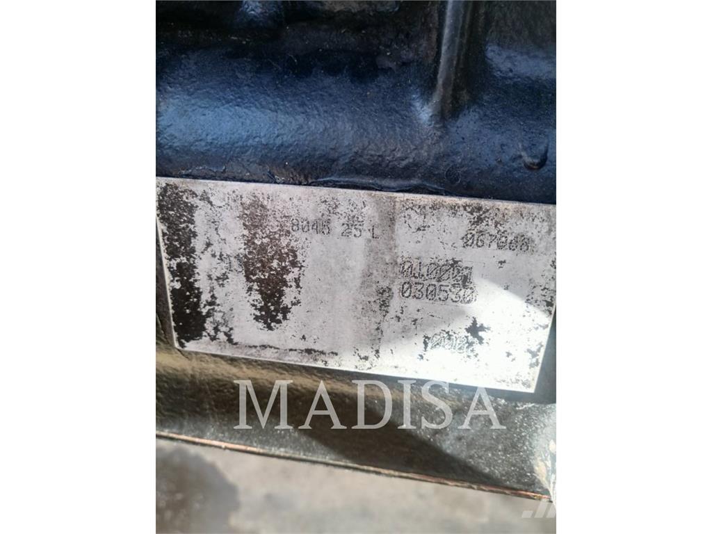 CASE FARMALJX95 Traktori