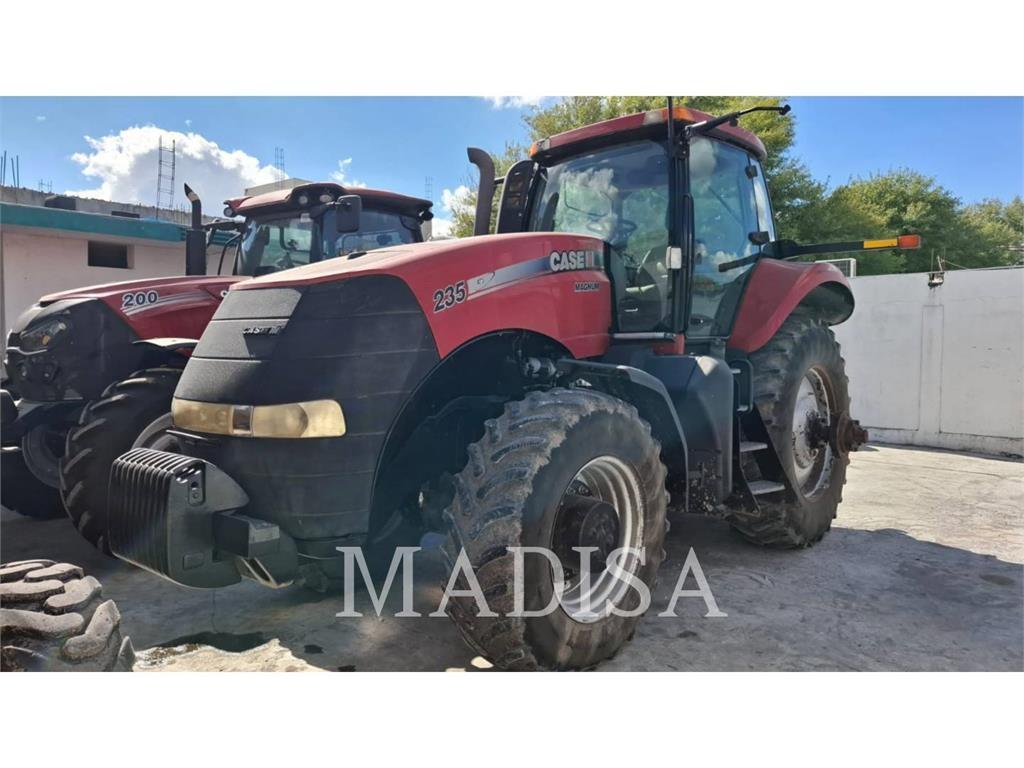 CASE MX 235 MFD Traktori