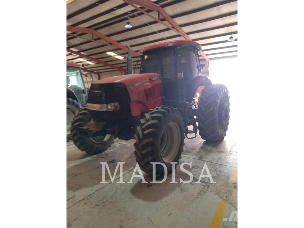 CASE PUMA210 Traktori