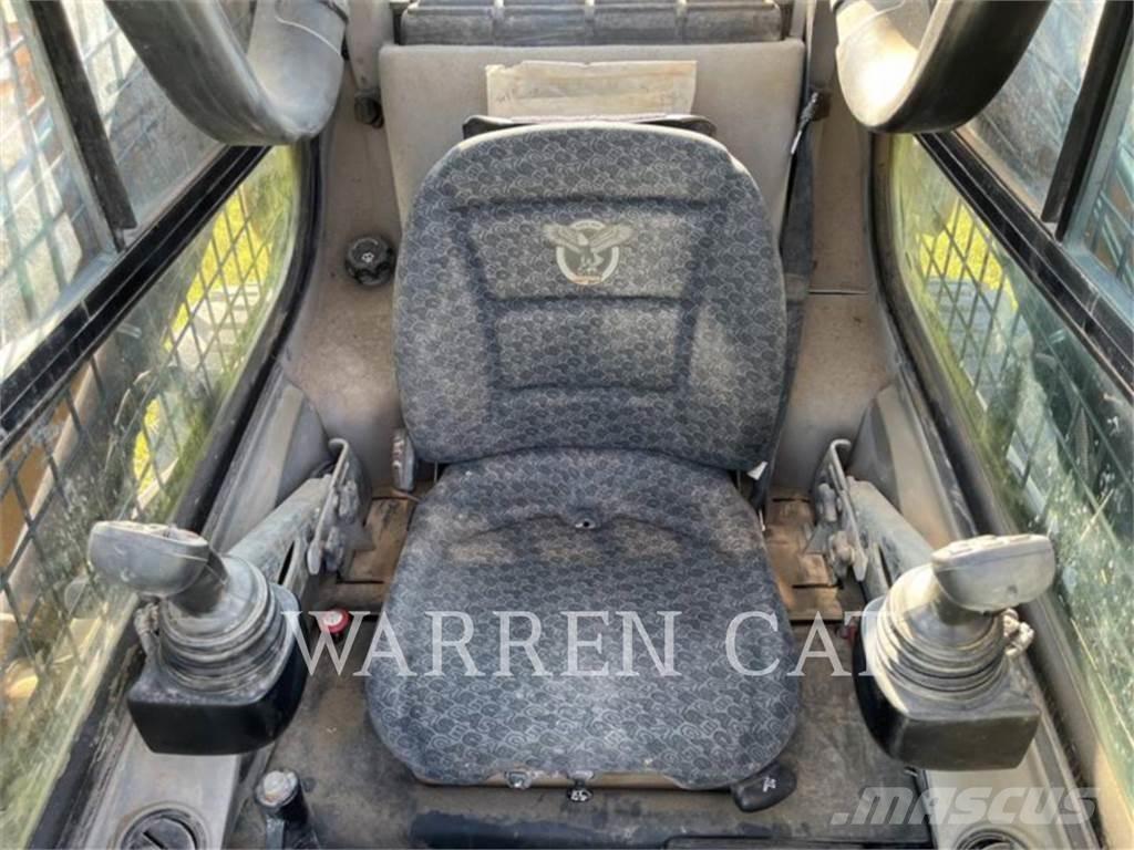 CASE SV280B Skid steer mini utovarivači