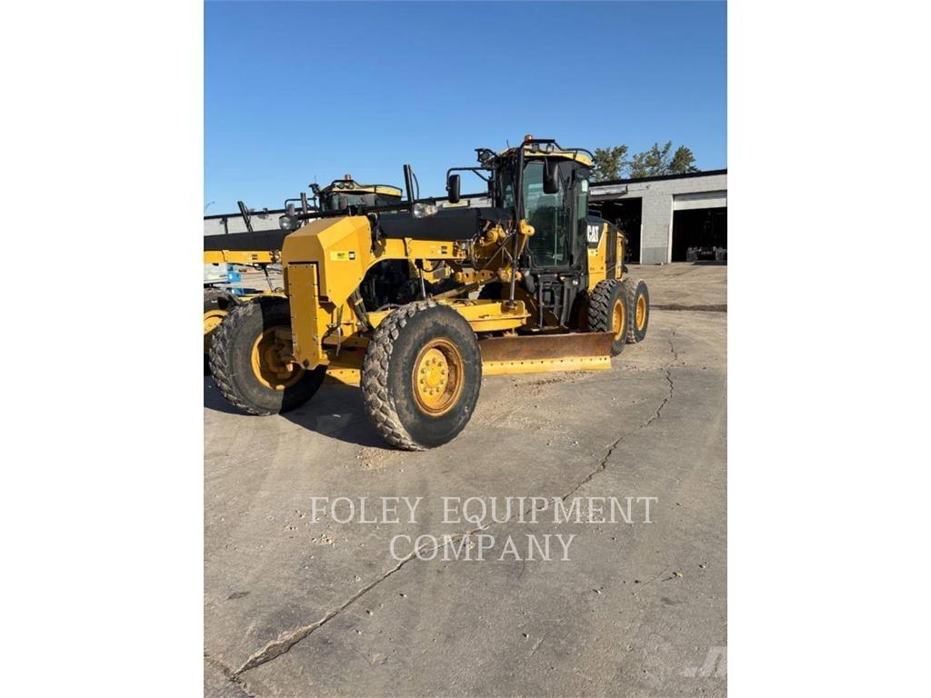 CAT 12M Grejderi