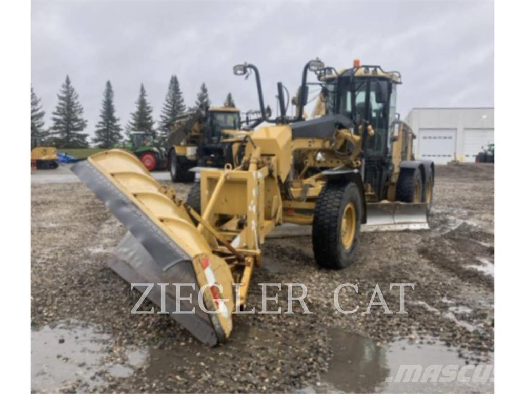 CAT 12M Grejderi