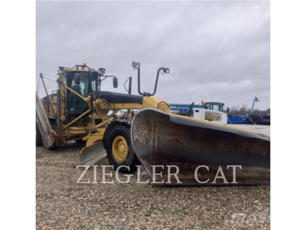 CAT 12M Grejderi