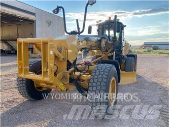 CAT 140 AWD Grejderi