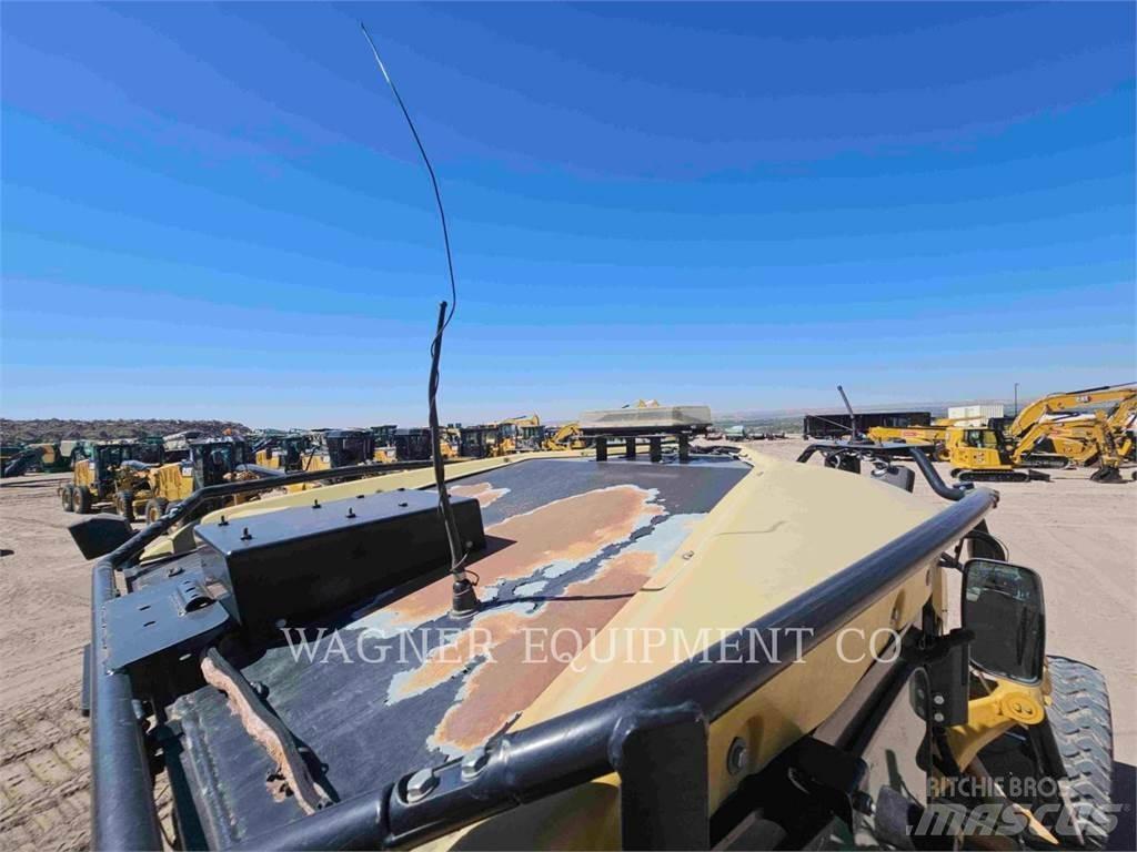CAT 140M Grejderi
