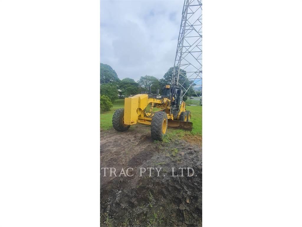 CAT 140M Grejderi