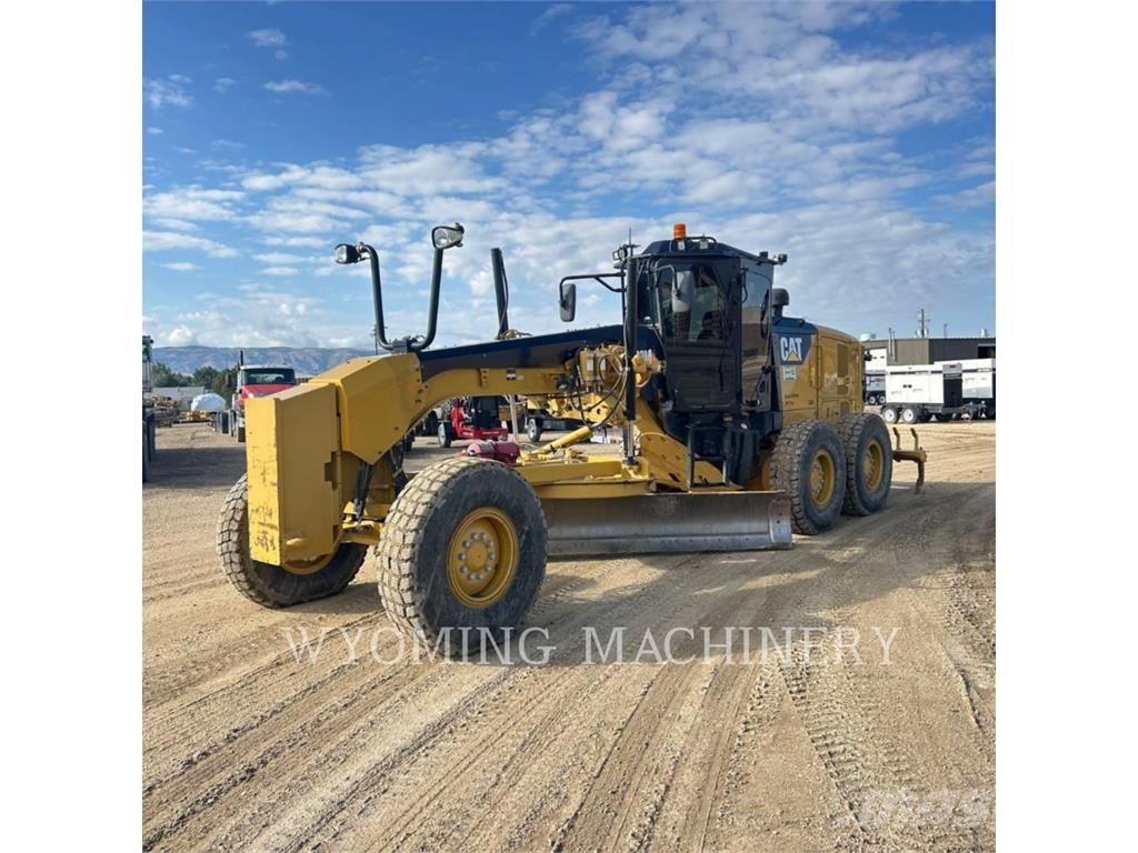 CAT 140M 2 Grejderi