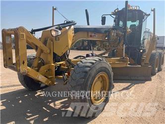 CAT 140M2 AWD Grejderi