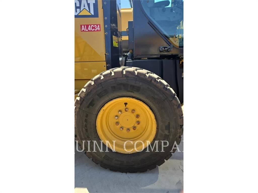 CAT 140M3 Grejderi