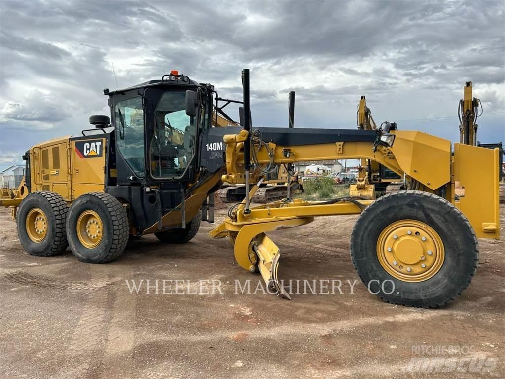CAT 140M3 AWD Grejderi