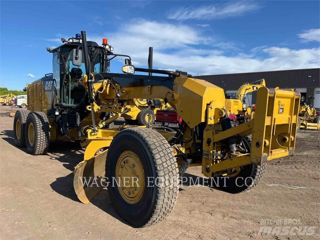 CAT 140M3 AWD Grejderi