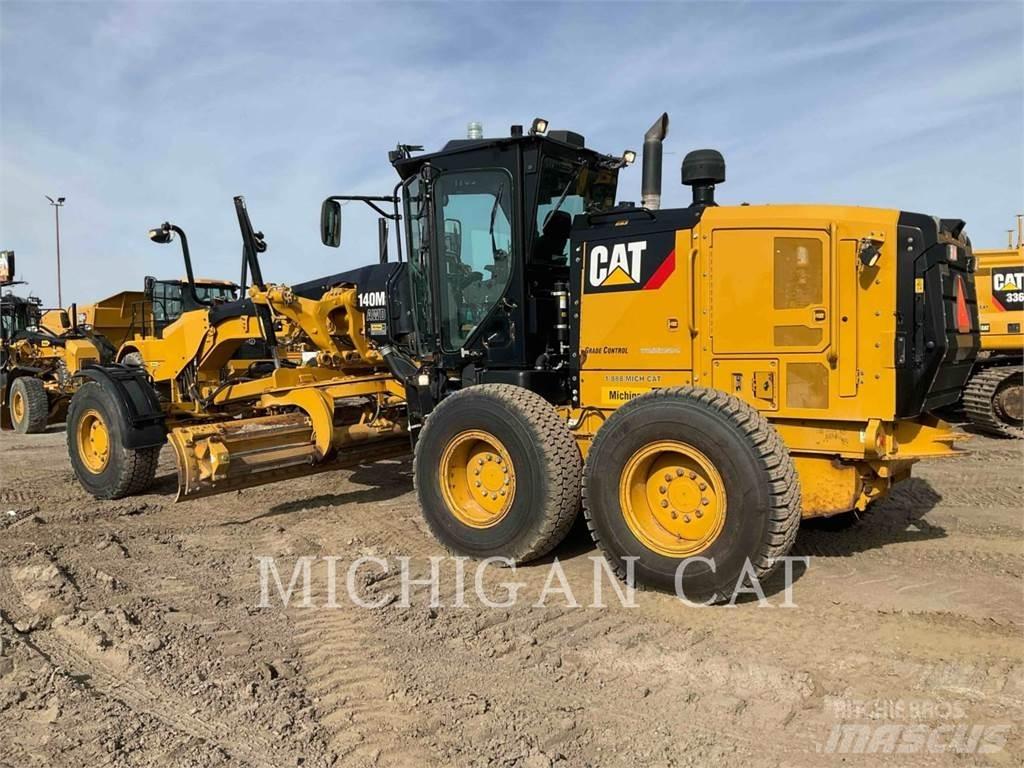 CAT 140M3 AWD Grejderi