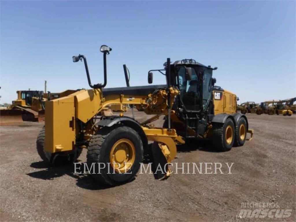 CAT 140M3 AWD Grejderi