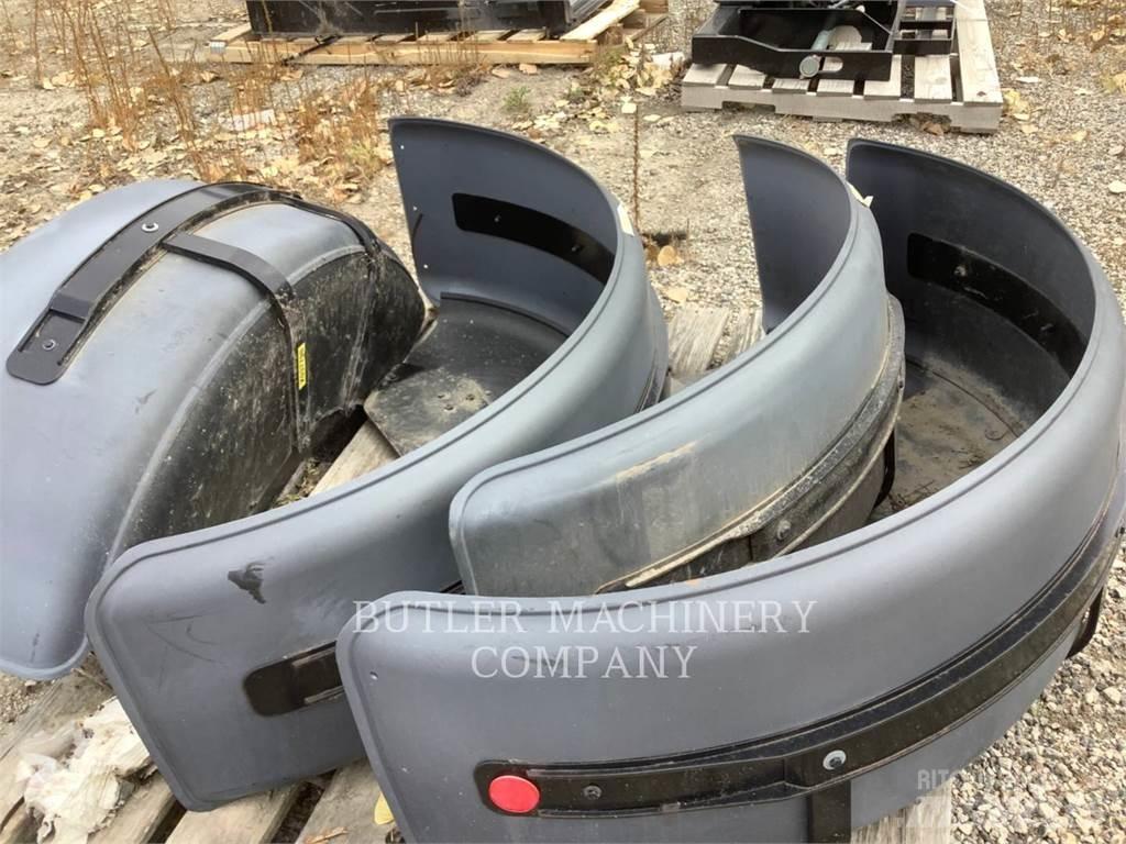 CAT 140M3REARFENDER Ostalo