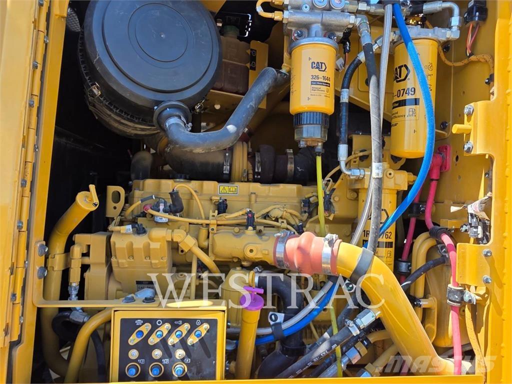 CAT 150-14AWD Grejderi