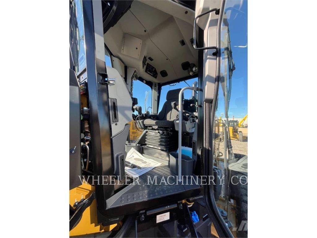 CAT 150 AWD Grejderi